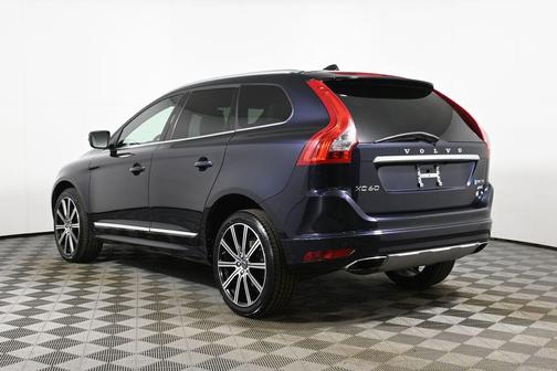 2016 Volvo XC60 T6 Platinum