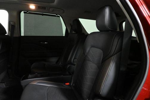 2023 Nissan Pathfinder Platinum 4WD