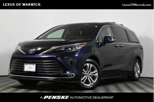 2024 Toyota Sienna Platinum 7 Passenger