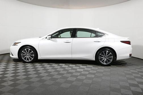 2021 Lexus ES 250 Base