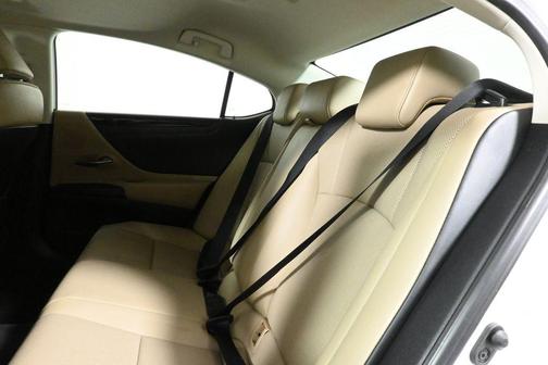 2021 Lexus ES 250 Base