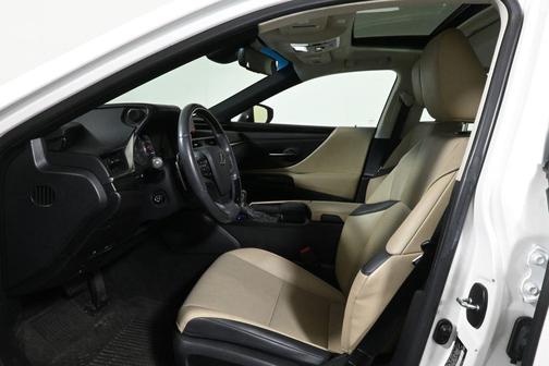 2021 Lexus ES 250 Base