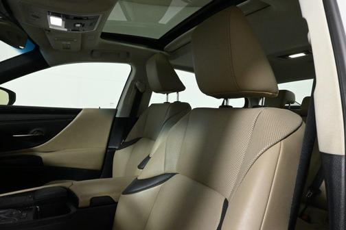 2021 Lexus ES 250 Base