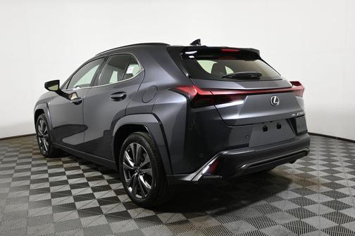 2025 Lexus UX 300h F SPORT Handling