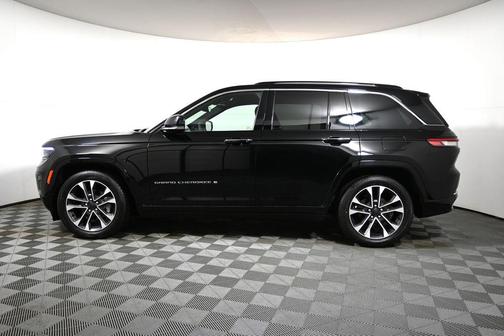 2023 Jeep Grand Cherokee Overland