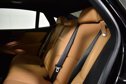 2022 Lexus LS 500 Base