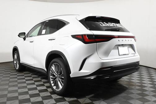 2025 Lexus NX 350h Premium