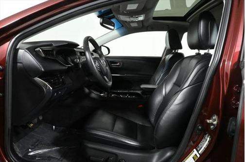 2016 Toyota Avalon Hybrid XLE Plus