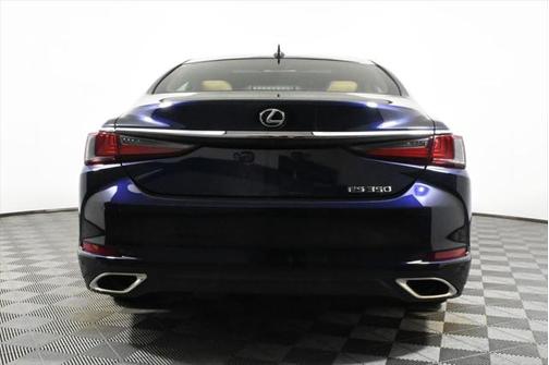 2019 Lexus ES 350 Luxury