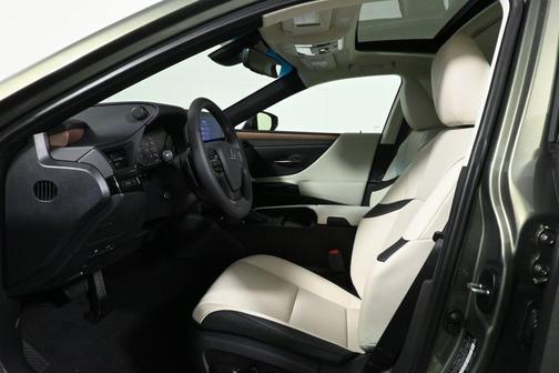 2025 Lexus ES 350 Base