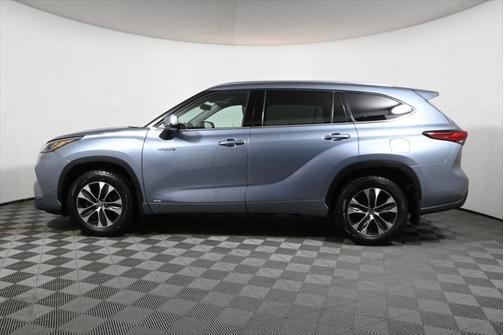 2020 Toyota Highlander Hybrid XLE
