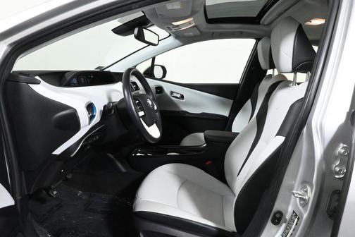 2017 Toyota Prius Four