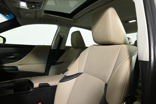 2021 Lexus ES 350 Base