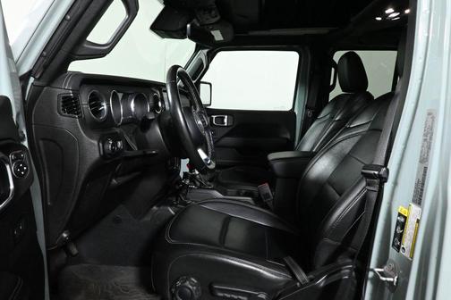 2023 Jeep Wrangler 4-Door Sahara 4x4