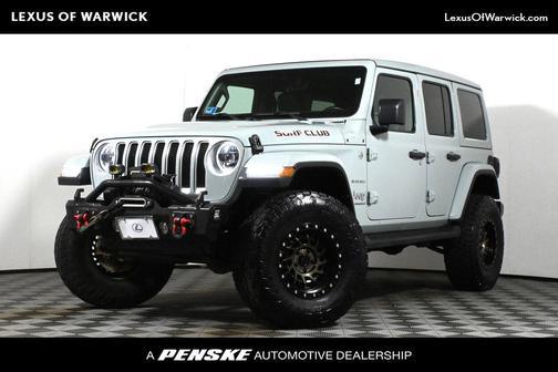 2023 Jeep Wrangler 4-Door Sahara 4x4