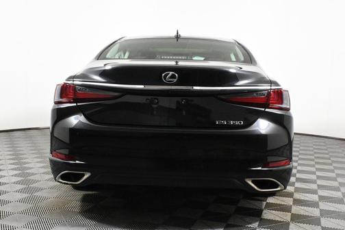 2023 Lexus ES 350 Base