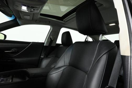 2023 Lexus ES 350 Base