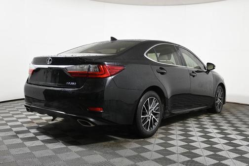 2017 Lexus ES 350 Base