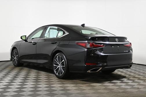 2025 Lexus ES 350 Base