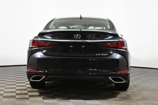 2025 Lexus ES 350 Base