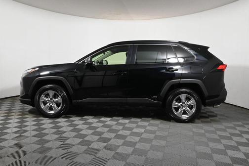 2023 Toyota RAV4 Hybrid LE
