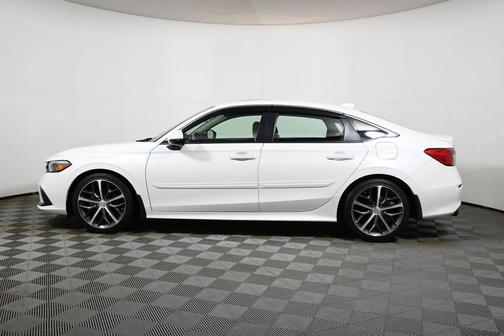 2022 Honda Civic Touring