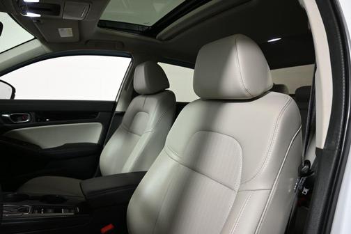 2022 Honda Civic Touring