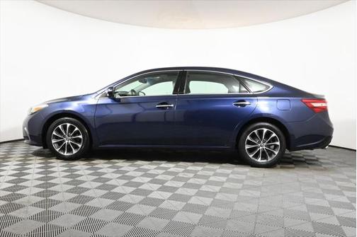 2017 Toyota Avalon XLE Premium
