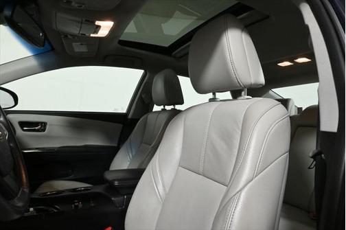 2017 Toyota Avalon XLE Premium