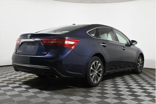 2017 Toyota Avalon XLE Premium
