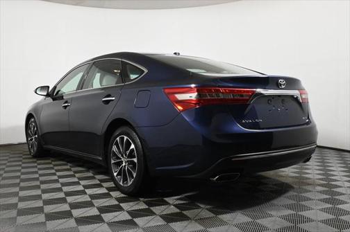 2017 Toyota Avalon XLE Premium