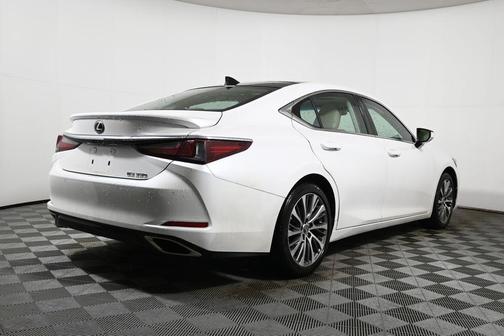 2021 Lexus ES 350 Base