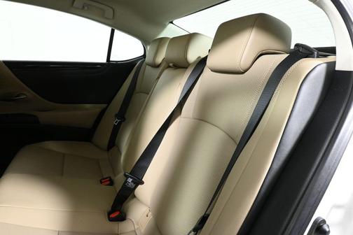 2021 Lexus ES 350 Base