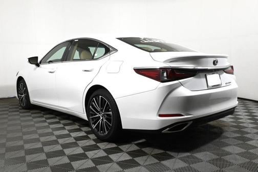 2025 Lexus ES 350 Base
