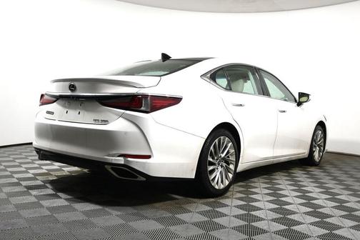 2020 Lexus ES 350 Luxury