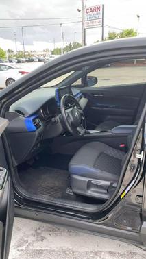 2021 Toyota C-HR XLE