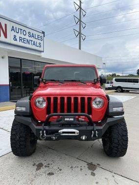 Photo 2 of 22 of 2020 Jeep Wrangler Sport