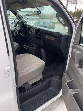 2018 Chevrolet Express 3500 LT