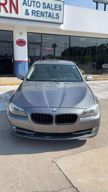 2011 BMW 528 528i Sedan 4D