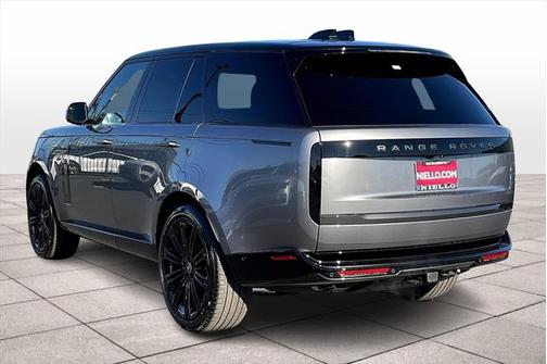 2025 Land Rover Range Rover P530 SE
