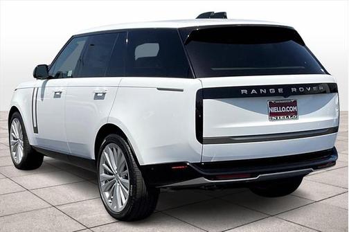 2025 Land Rover Range Rover P530 SE
