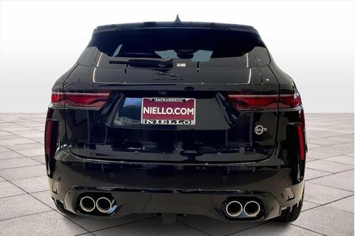 2025 Jaguar F-PACE SVR P550 AWD Automatic