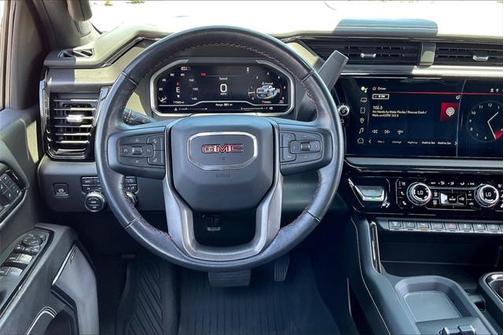 2024 GMC Sierra 2500 AT4