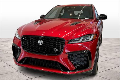 2025 Jaguar F-PACE SVR P550 AWD Automatic