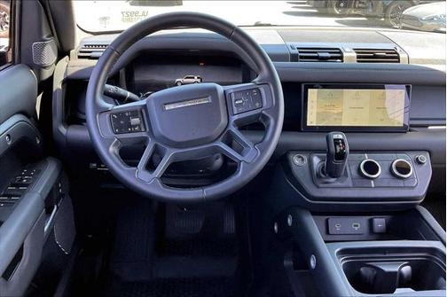 2024 Land Rover Defender X-Dynamic SE