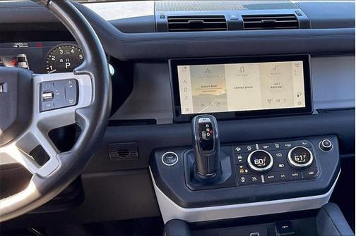 2020 Land Rover Defender 110 SE