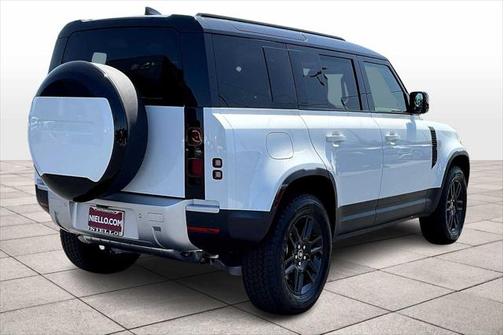 2025 Land Rover Defender 110 P300