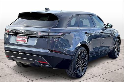 2026 Land Rover Range Rover Velar P250 SE R-Dynamic