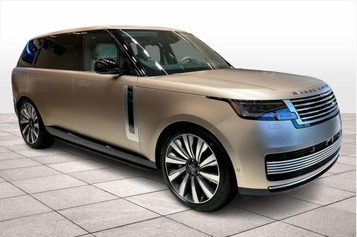 2025 Land Rover Range Rover P615 SV