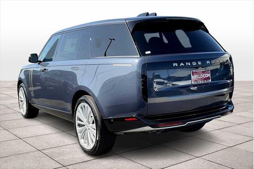 2025 Land Rover Range Rover P530 SE 7 Seat